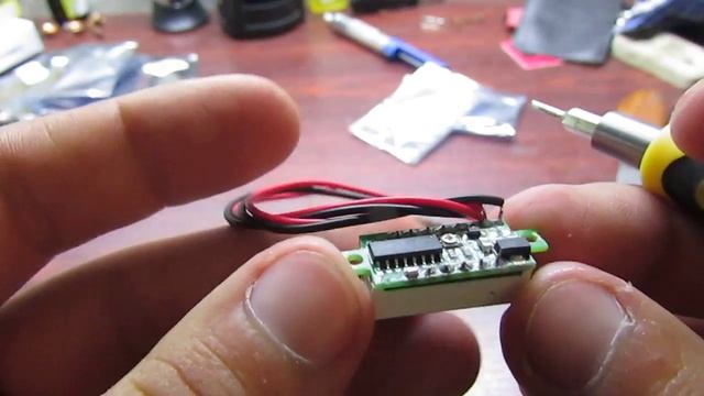 мини вольтметри из Китая. Цифровой вольтметр DC 0-30 В