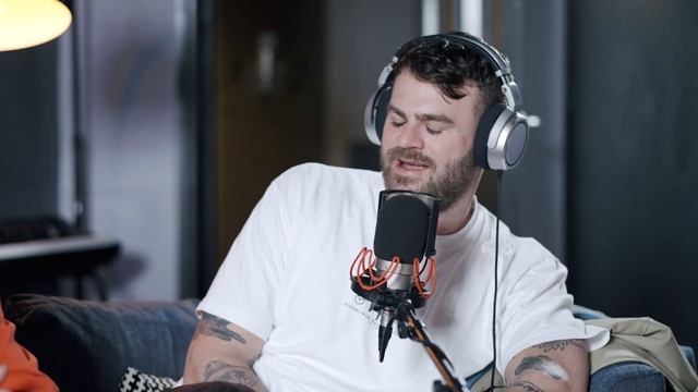 From Receptionist to World Famous Pop Stars The CHAINSMOKERS смотреть онлайн