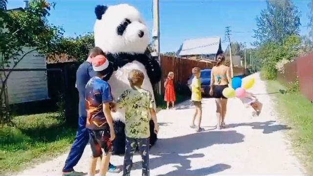 Позитивный летний день Кирилла, Даниила и их родителей! ????✨️?????07.08.2023? смотреть онлайн