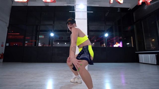 ЮЛЯ ПРИМА//DANCEHALL смотреть онлайн