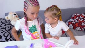 Детский Пылесос - Обзор и Распаковка игрушки для детей. Игровой набор Бытовая Техника