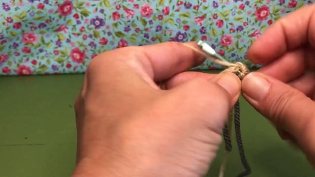 Crochet Sea Turtle Head Rounds 1, 2 & 3