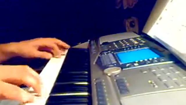 FANCY - Flames of love ( yamaha psr 1100 cover ) смотреть онлайн