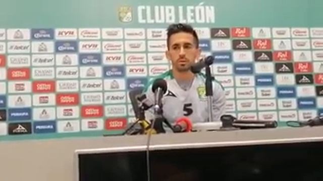 Fernando Navarro reveló que equipo de la Liga BBVA MX mostró interés de ficharlo смотреть онлайн