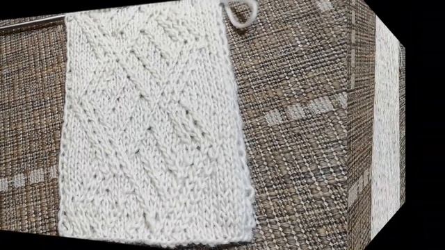 Красивый отделочный узор перекрещенными петлями 