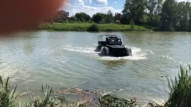 Вездеход Вектор PRO на воде. Тюмень. смотреть онлайн