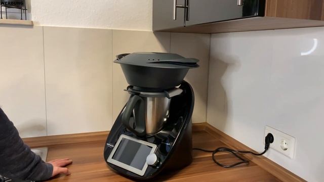 Wir testen den Vorwerk TM6 in der limitierten Black Edition смотреть онлайн