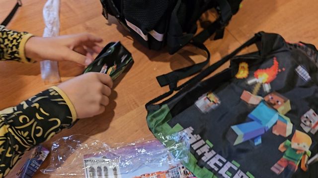 Распаковка. Обзор. Рюкзак школьный для мальчика Ортопедический Майнкрафт. смотреть онлайн