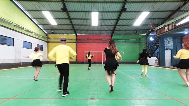 BACHATA | KAY ONE Feat. CRISTOBAL - BACHATA | LINE DANCE | DEMO BY CMF LD CLASS | OCTOBER 2020 смотреть онлайн