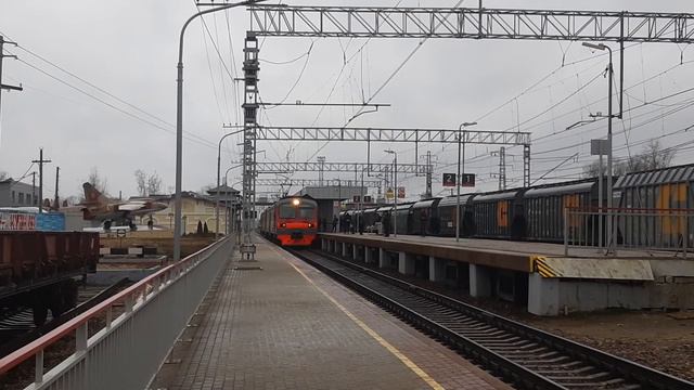 Электропоезд ЭД4М-0137 станция Кубинка-1 до станции Поварово-2 28.11.2021. смотреть онлайн