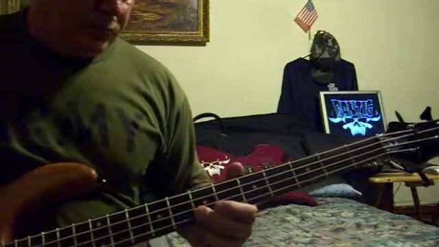 System Of A Down S.O.D. - A.T.W.A. Bass Cover смотреть онлайн