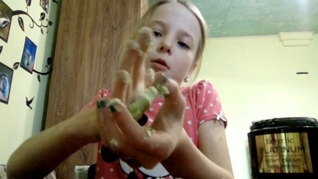 Делаем жвачку для рук. смотреть онлайн