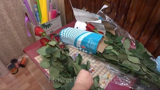 Букет из роз готовим пачку роз на витрину смотреть онлайн