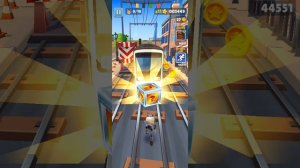 играю в сабвей сёрф