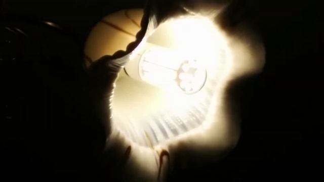 Мерцание китайской LED лампы смотреть онлайн