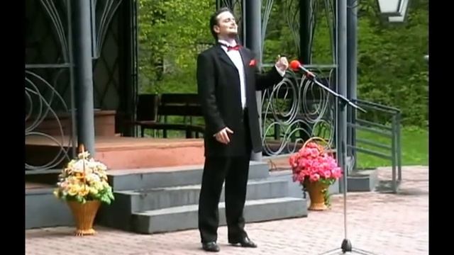 Олег Корж "Скажите, девушки, подружке вашей" Музыка Р. Фальво смотреть онлайн