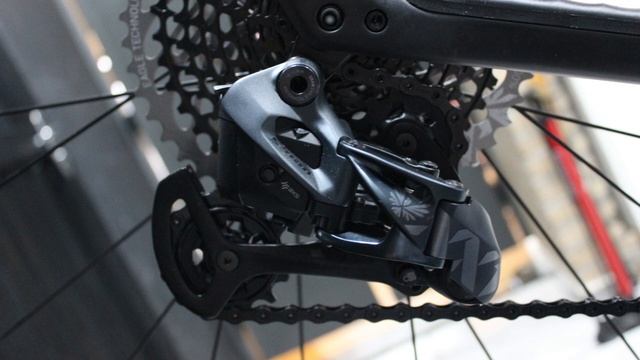 Unboxing e Apresentação da Specialized Diverge S-Works 2021 смотреть онлайн