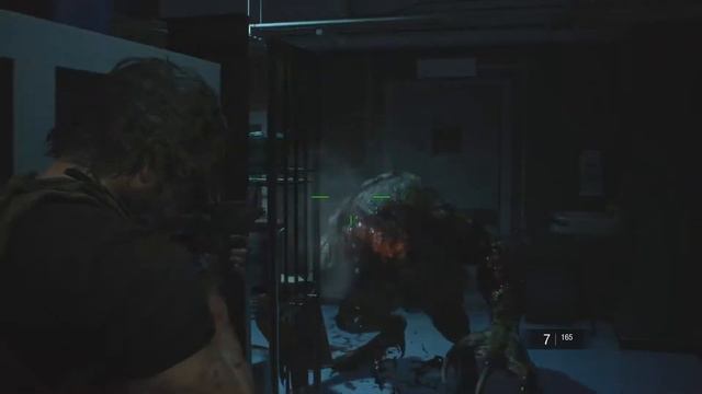 RESIDENT EVIL 3 REMAKE : Carlos vs Hunter Beta смотреть онлайн
