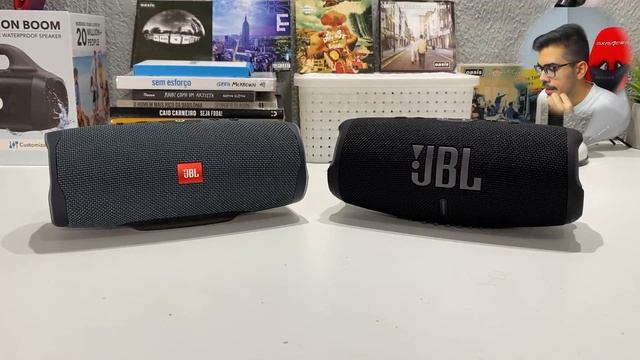 JBL CHARGE 5 VS CHARGE ESSENTIAL 2 | Comparativo | Batalha de irmãs com resultado SURPREENDENTE смотреть онлайн