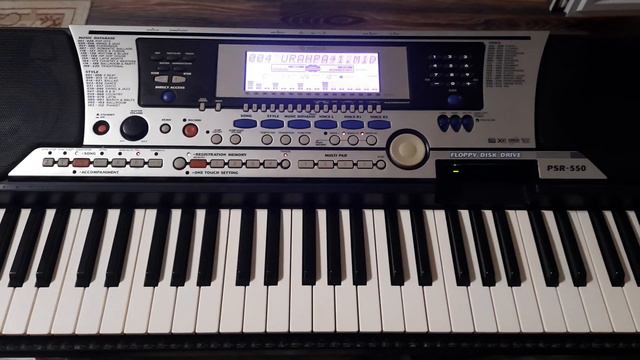 Yamaha psr 550 смотреть онлайн