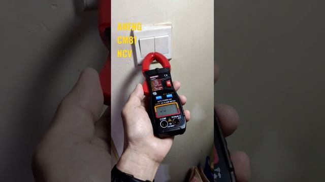 ANENG cm81 AC 600A SMART current CLAMP. смотреть онлайн