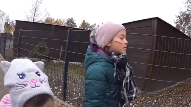 Новые серёжки! И дырочки в ушах смотреть онлайн