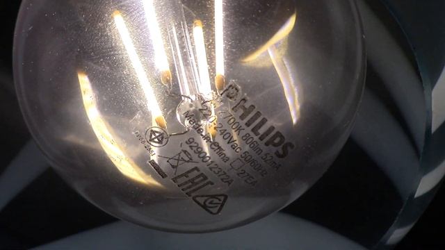 Накрывается очередная филаментная светодиодная лампа Philips . смотреть онлайн