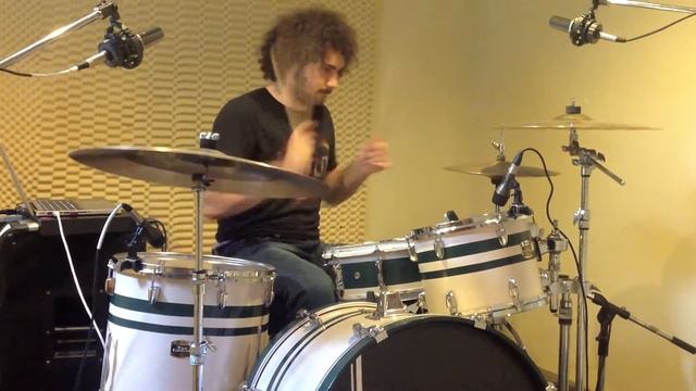 Metallica - Enter Sandman - Drum Cover смотреть онлайн