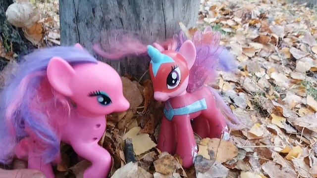 История о потерянной пони и ее поисках смотреть онлайн