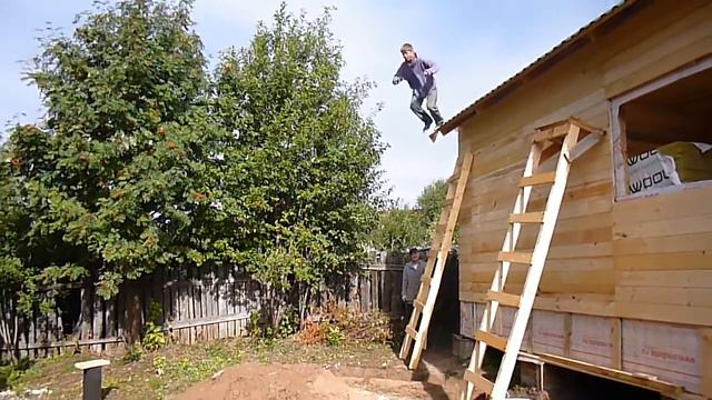 дуракам закон не писан))))))))))))))