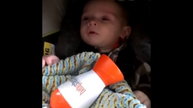 Baby Shusher In Action смотреть онлайн