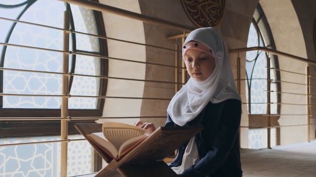 Allah kia Farmata hy??? Allah ki madad kesy Hasil Karain?? смотреть онлайн