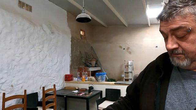 New things at the cave house (Ep 174) смотреть онлайн