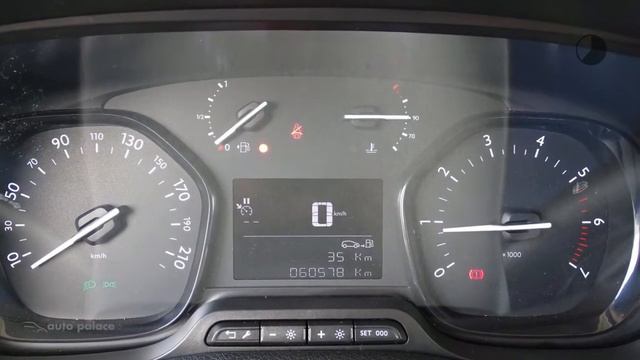 Peugeot Expert 1.6 HDI BLUETOOTH, BETIMMERING, PARKEERSENSOREN, VOORBANK смотреть онлайн