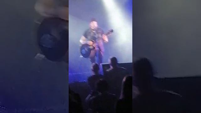 Немного видео с творческого вечера Сергея Маврина и Артура Беркута 8 июля 2022 года смотреть онлайн