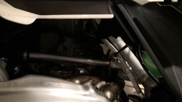 2011 BRP Ski-Doo Rotax ACE 600 4-stroke engine. смотреть онлайн