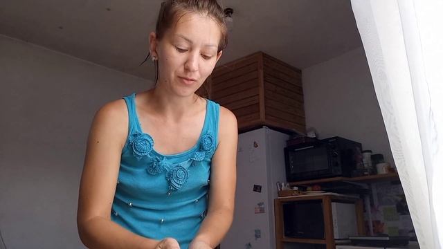 Пирожки с вишней/Борьба с сорняками/Как всегда на речку/Сенокос/МЫ ТРУДЯЖКИ/Сельская жизнь. смотреть онлайн