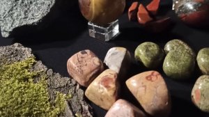 Камень Яшма и самое интересное.