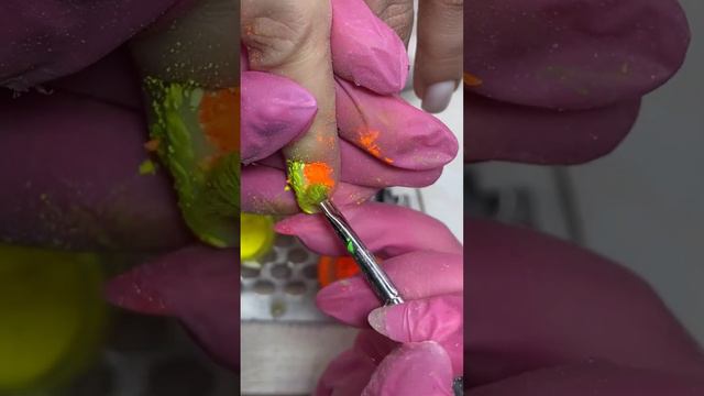 Пигменты на ногтях , быстрый дизайн ногтей смотреть онлайн