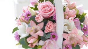 Видеооткрытка ко дню 8 марта от учеников школы