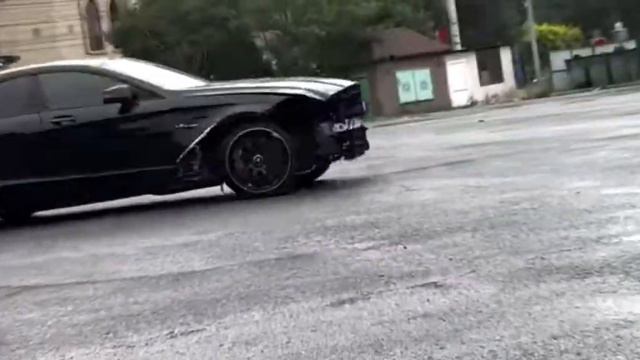 Мерседес банан ?|edit|