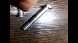 Замена выкатного колеса (ролика) дивана с механизмом дельфин