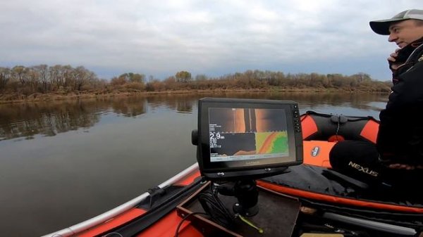 Garmin echomap ultra 102. р. Ока (19.10.2019)