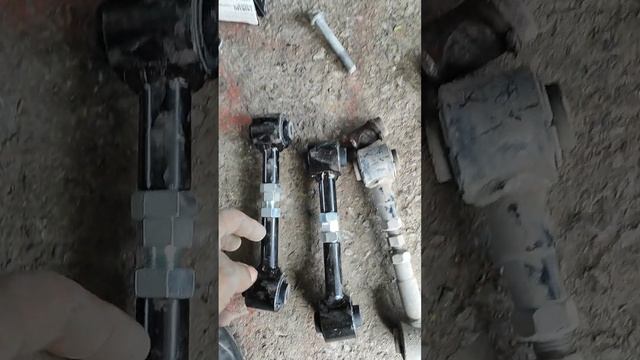 cambio de bujes de tirante y sustitución de tirantes en Ford Fusión 2012.... смотреть онлайн