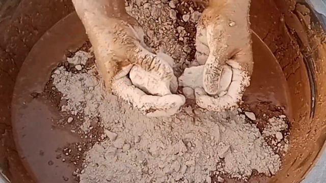 ASMR Pure Red Dirt Handmade Dirt Crumbling In Water Oddly Satisfying Sound Of @Sadabaharvlog650