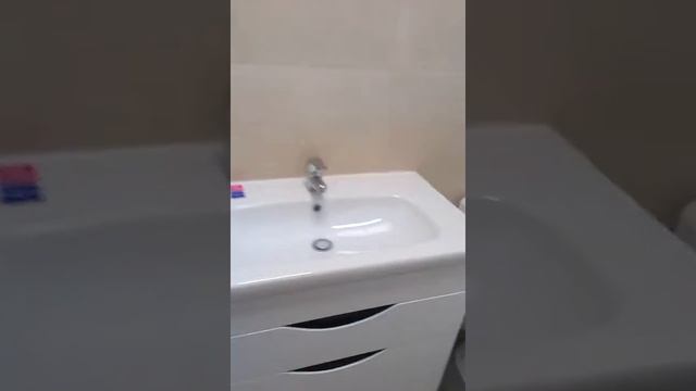 Установка унитаза и умывальника с тумбой. смотреть онлайн