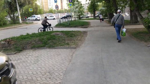 Kugoo max speed в городе #kugoo #электросамокаты смотреть онлайн