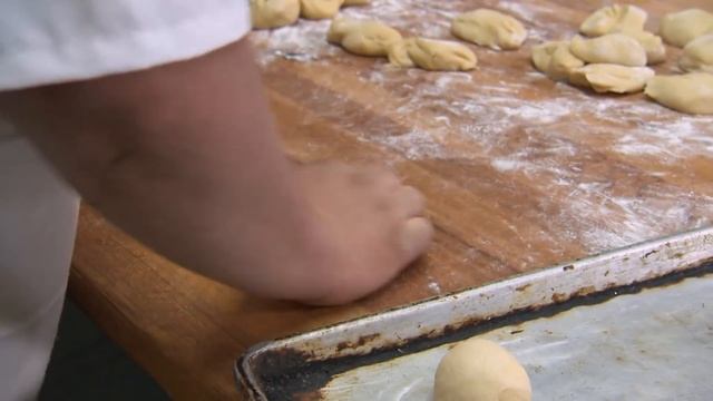 Chicago's Best Conchas: Rosy's Bakery смотреть онлайн