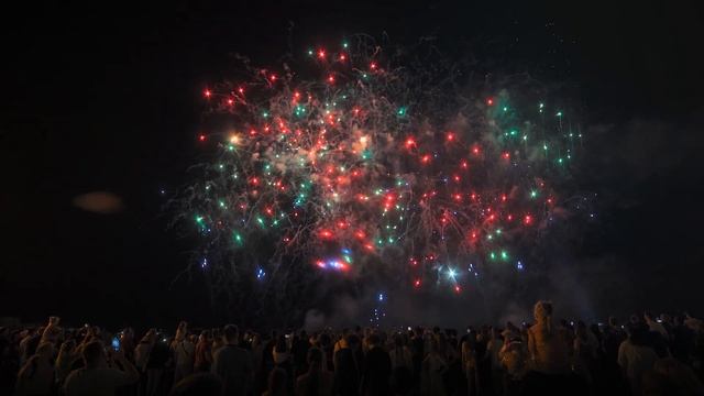 фейерверк день молодёжи Волгоград 2022 смотреть онлайн