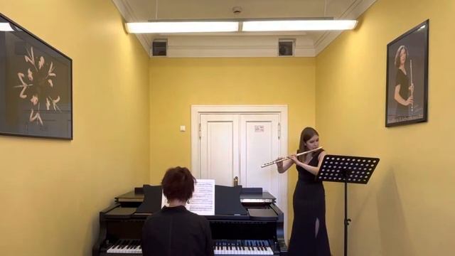 Моцарт - Концерт соль-мажор, 1 часть
